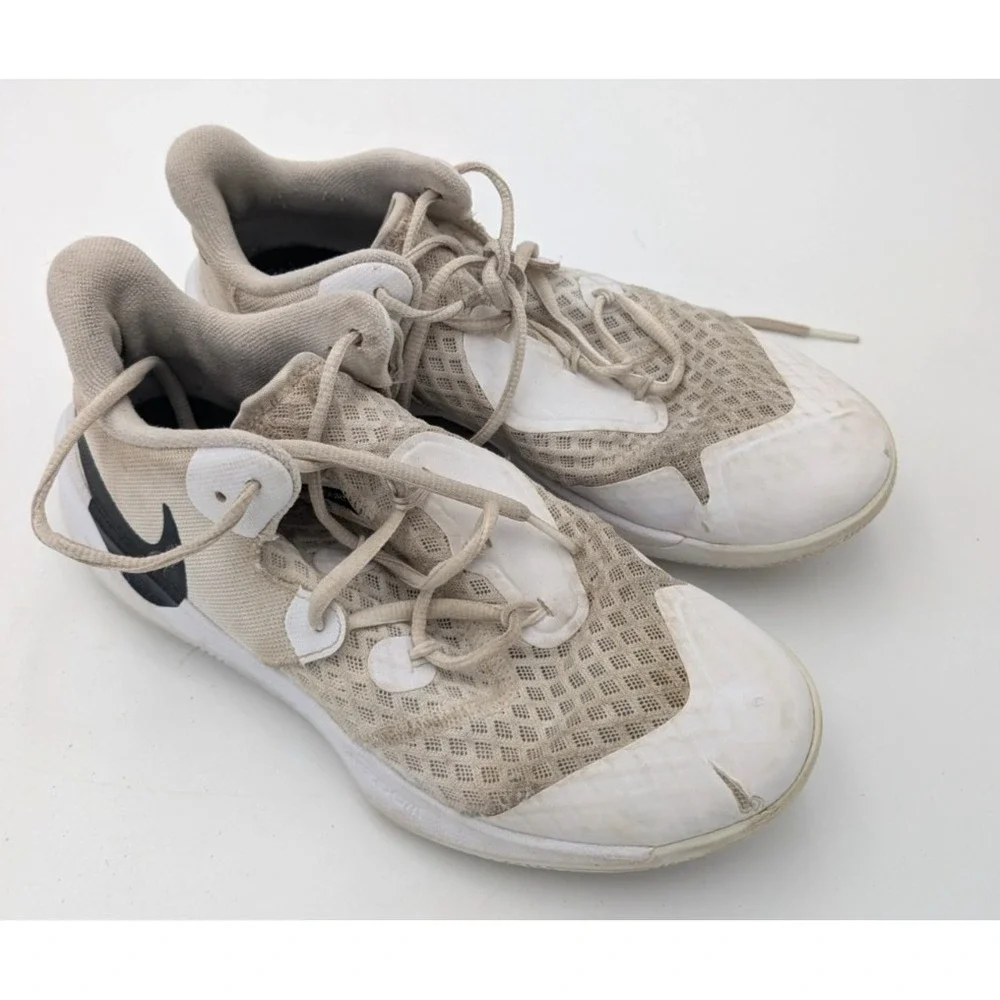 Nike Zoom Hyperspeed Court Volleyball Shoes size 7 Women's